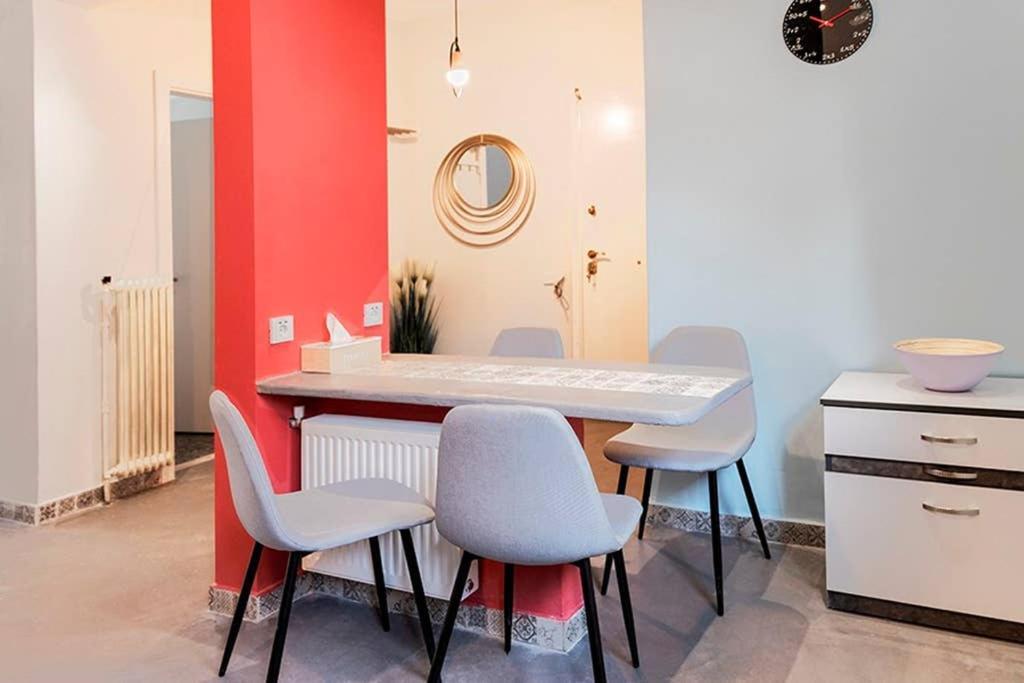 Vasilis Thissio Petralona 3d Floor 55sqm Athen